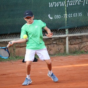 Donnerstag 24 Donnerstag 24